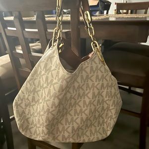 Michael Kors large bucket purse